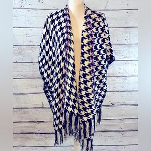 CHICO'S Poncho/Wrap Black & White Houndstooth with Multicolor Accent-OS